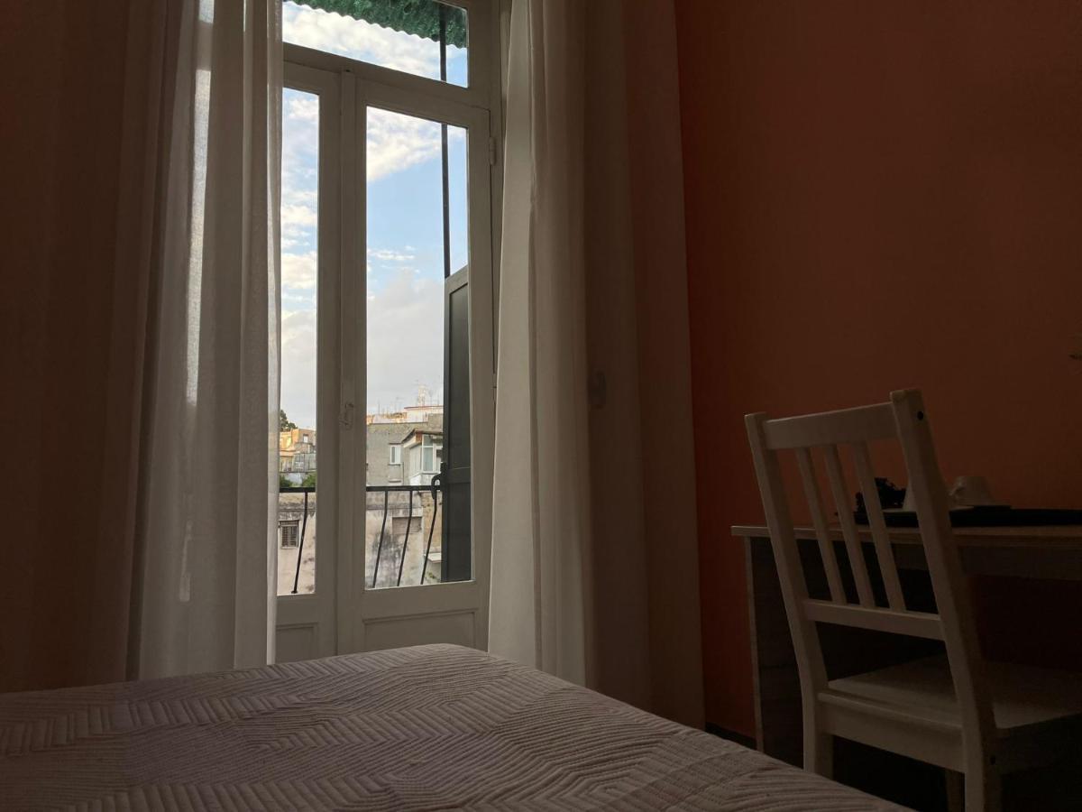 Holiday Naples Art Rooms Luaran gambar