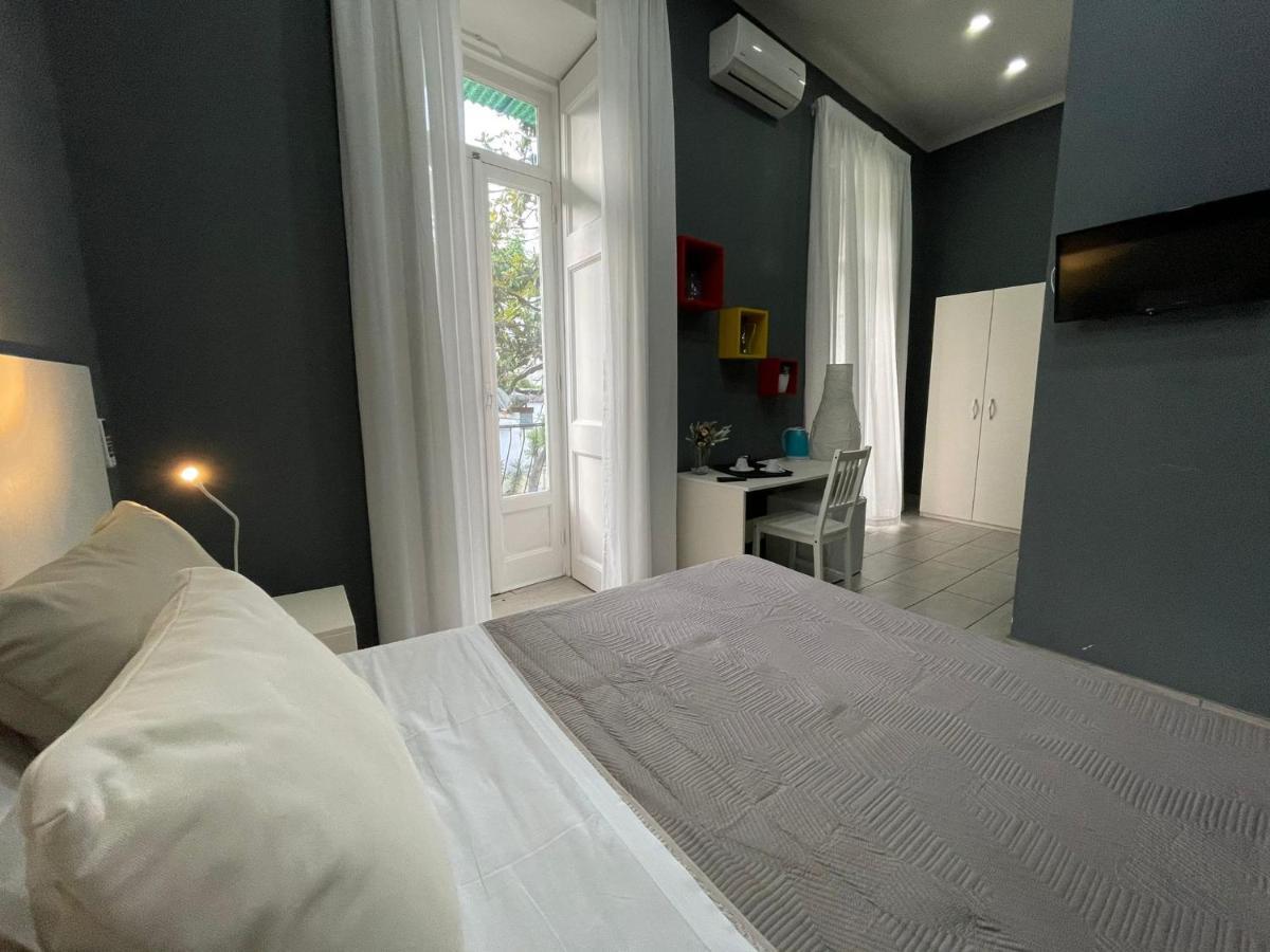 Holiday Naples Art Rooms Luaran gambar